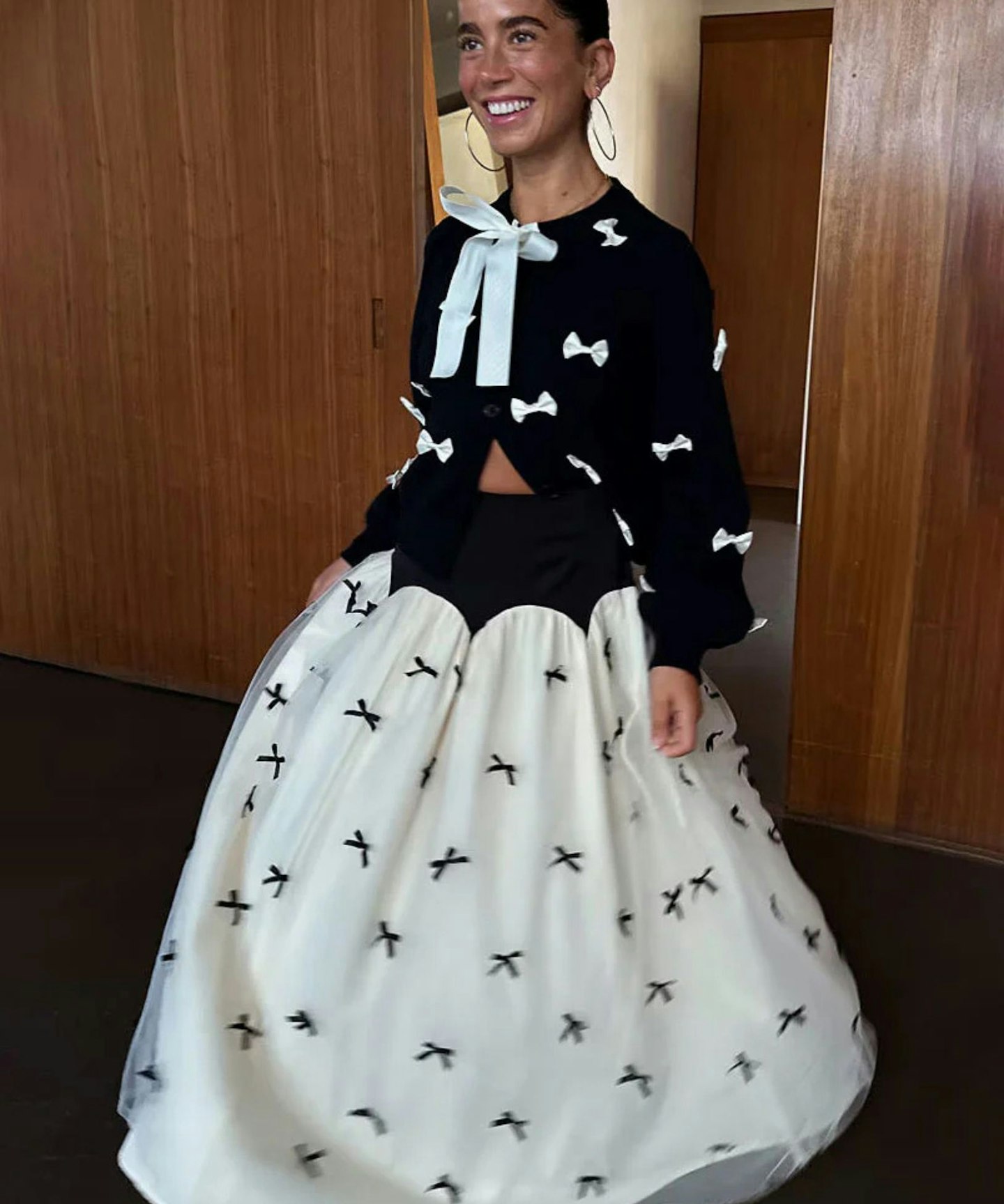 kendall jenner white dress black bows SUMMER BRIDE Kendall Jenner White Bow Dress