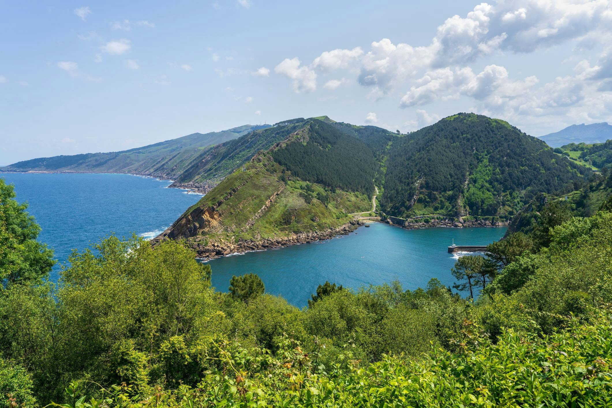 When Is The Best (And Cheapest) Time To Travel In Spring?