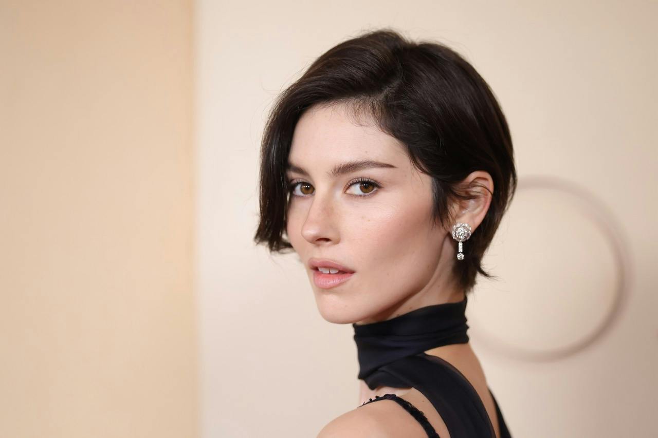 This year's biggest hair trend was just given an upgrade by Gracie Abrams on the Oscars red carpet