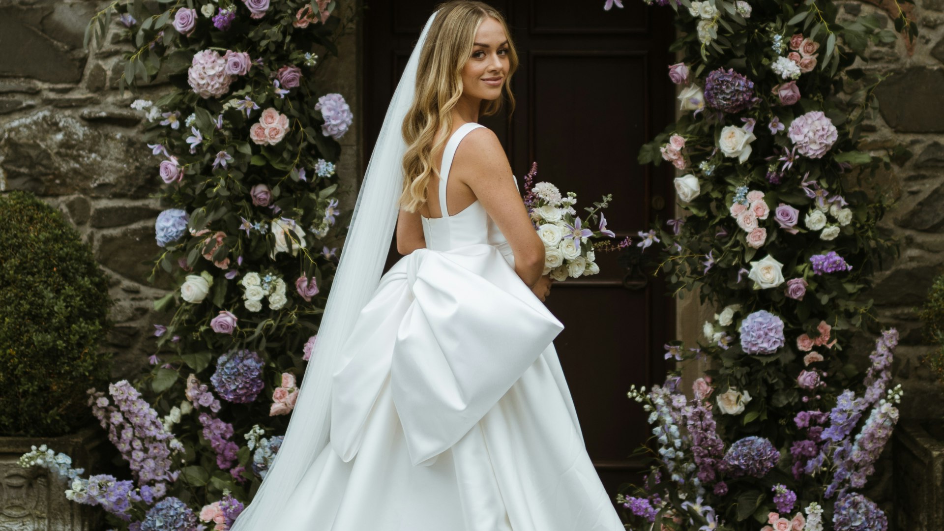 I Was Sick On My Wedding Day – But My Make-Up Stayed Flawless Thanks To Just 3 Products