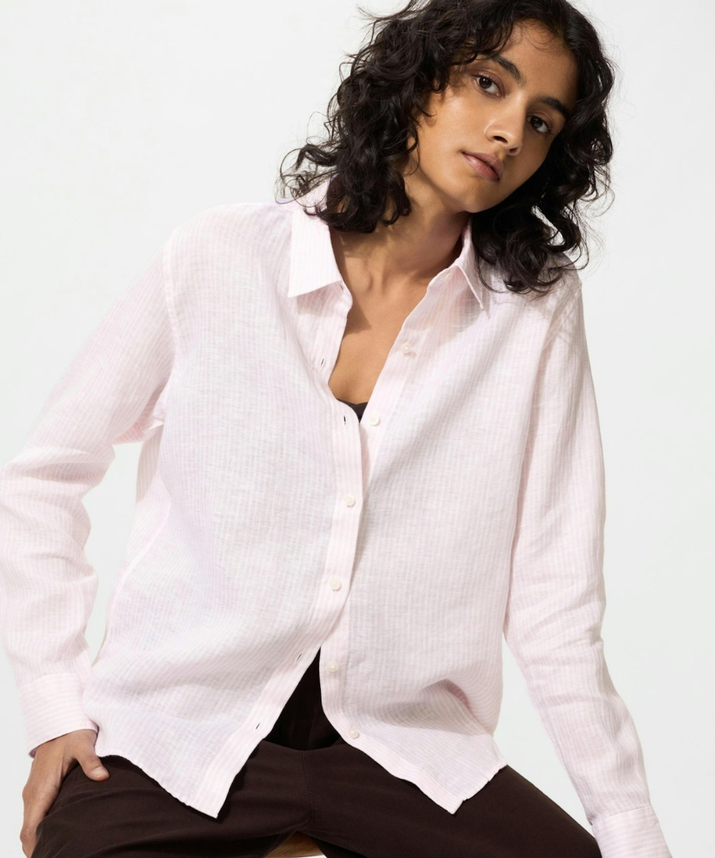 Uniqlo's Linen Collection Is The Best On The High Street