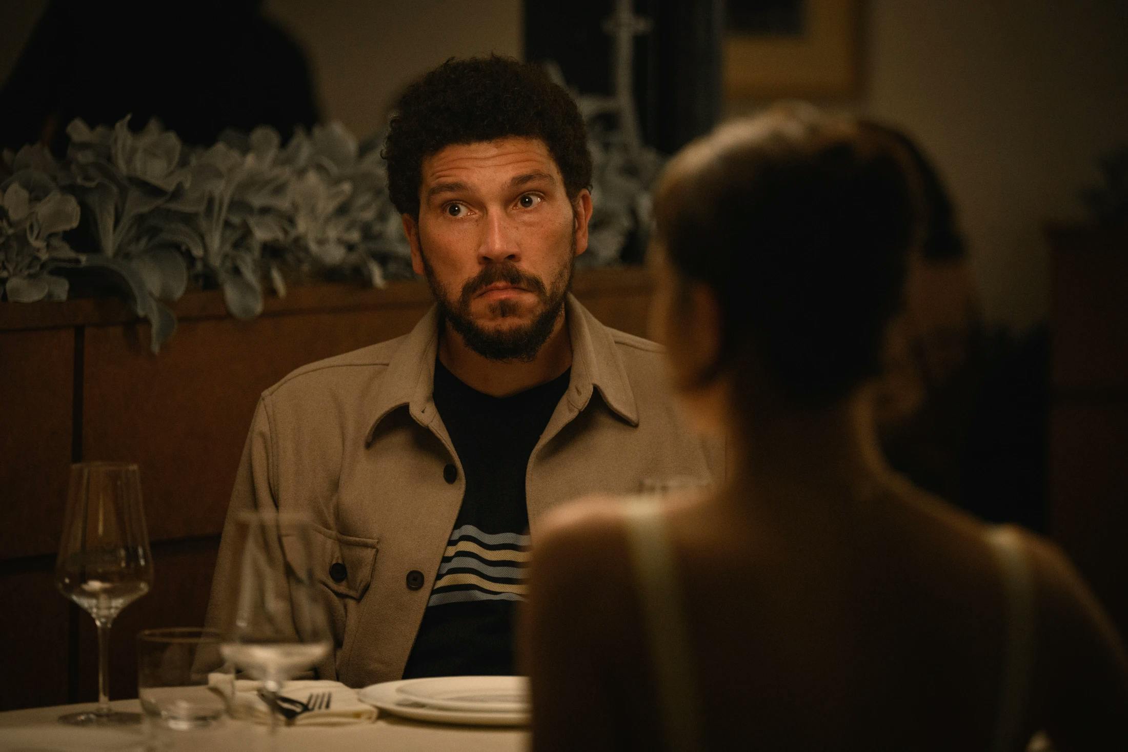 Wer ist Joel Fry? Sein Alter und seine Karriere erklärt