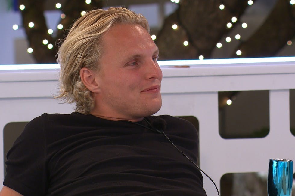 Love Island Villa Scene