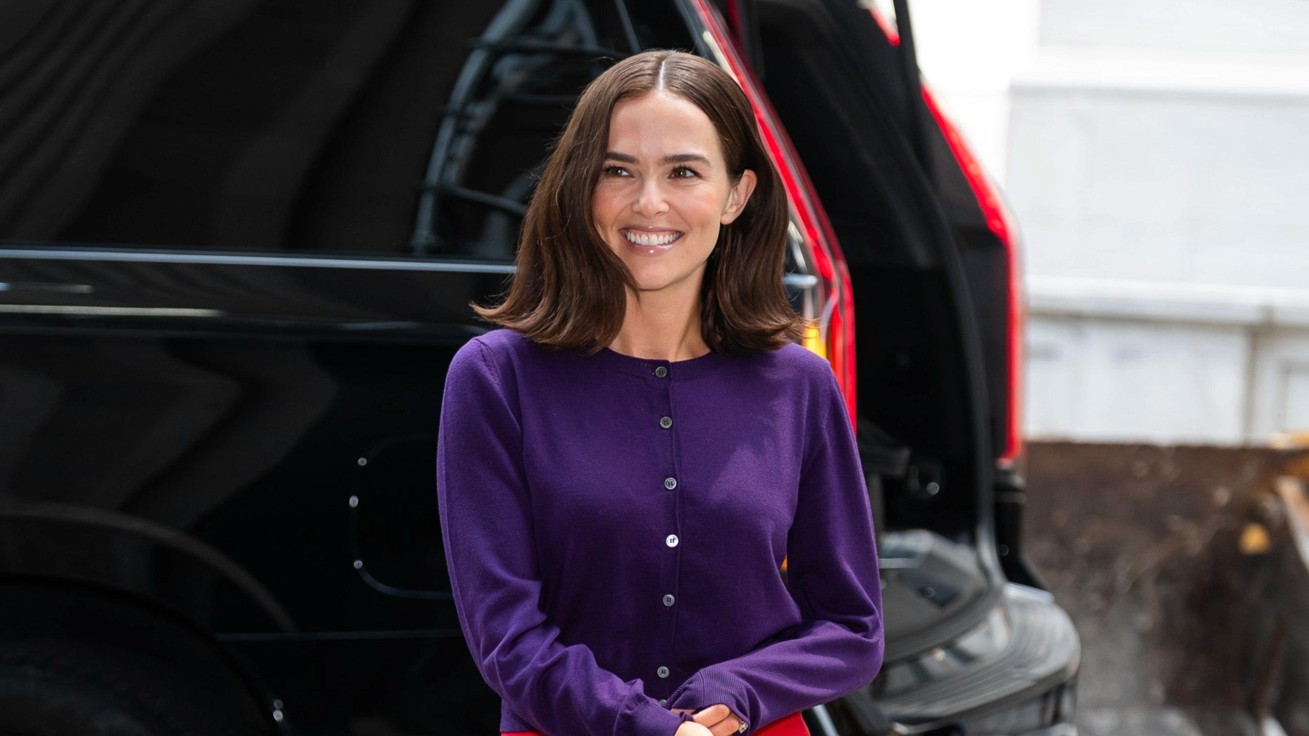 Tomato Red And Plum – The Colour Combination That Shouldn't Work (But ...