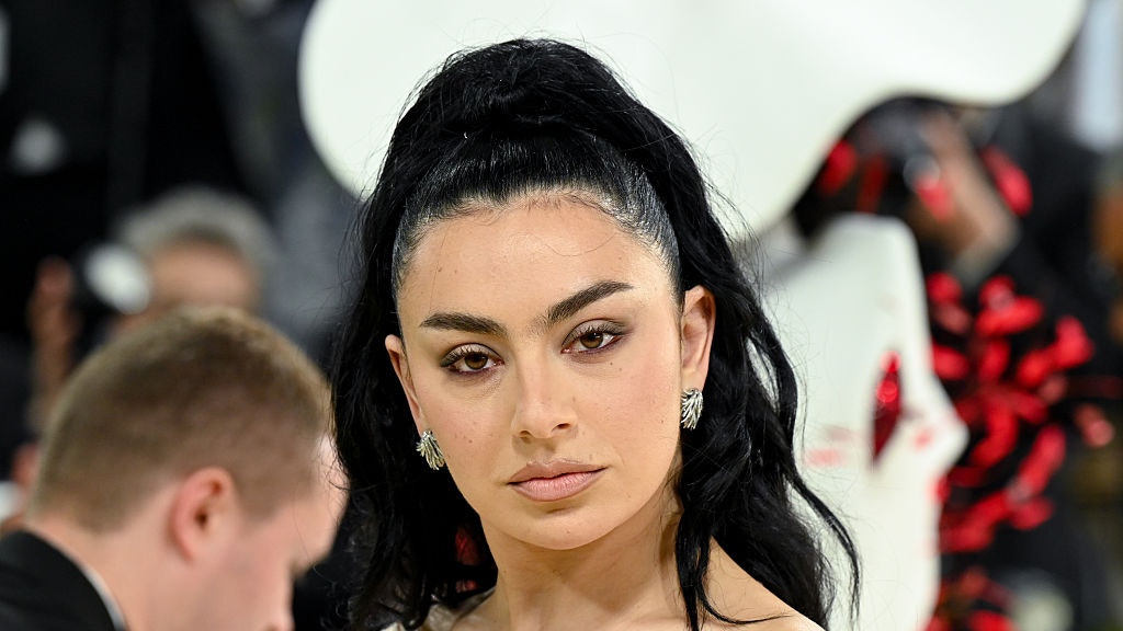 All the fan theories about who 'Persona' by Charli xcx is really about
