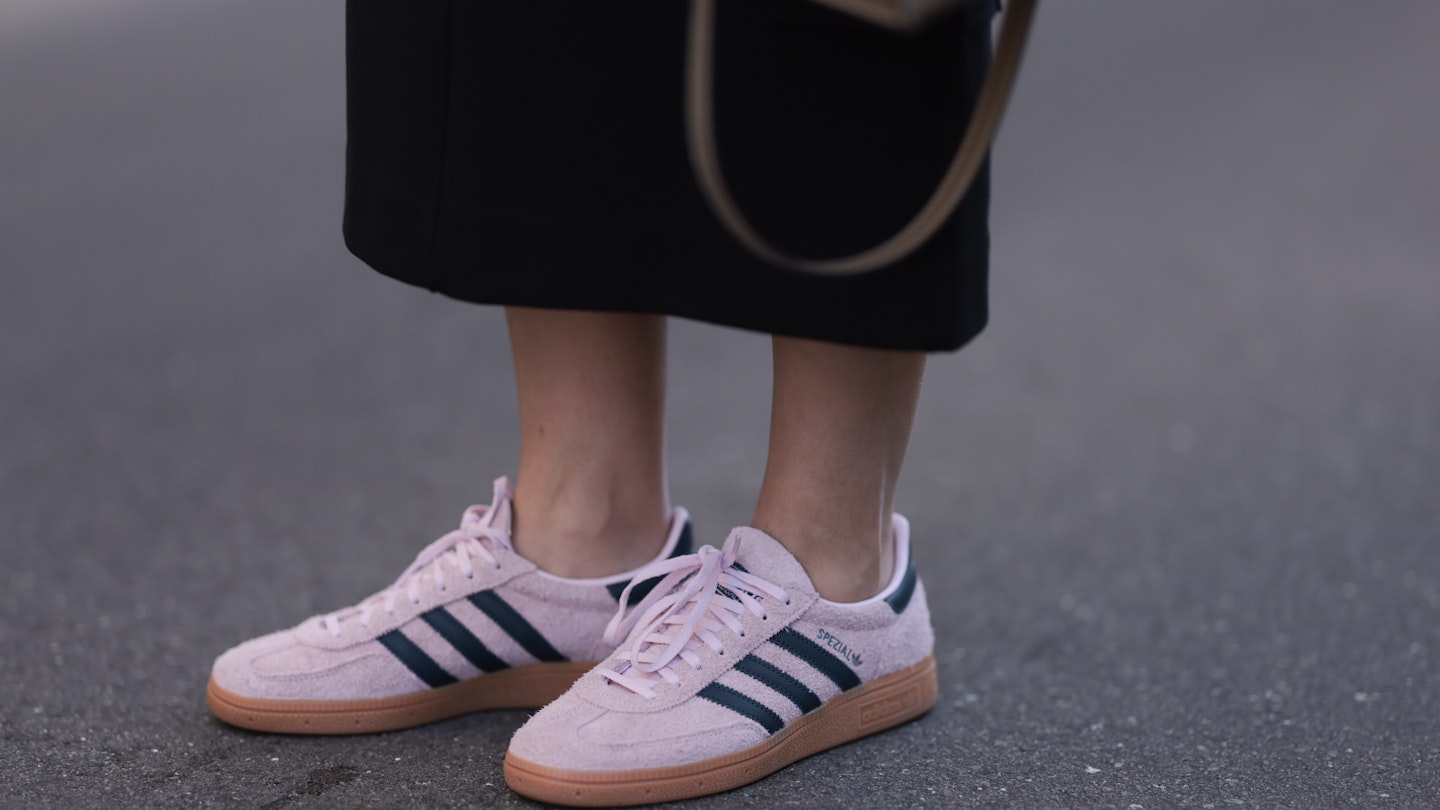 Cool ladies trainers sales