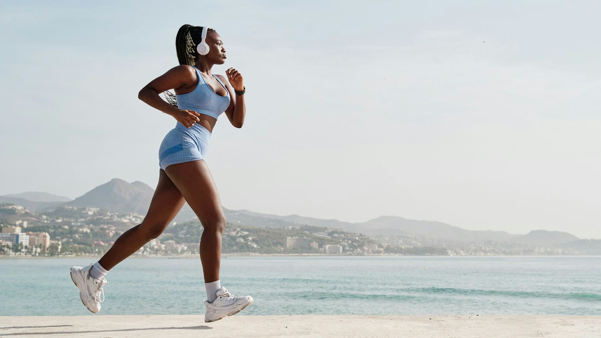 Best Running Clothes For Women That'll Motivate You To Get Out