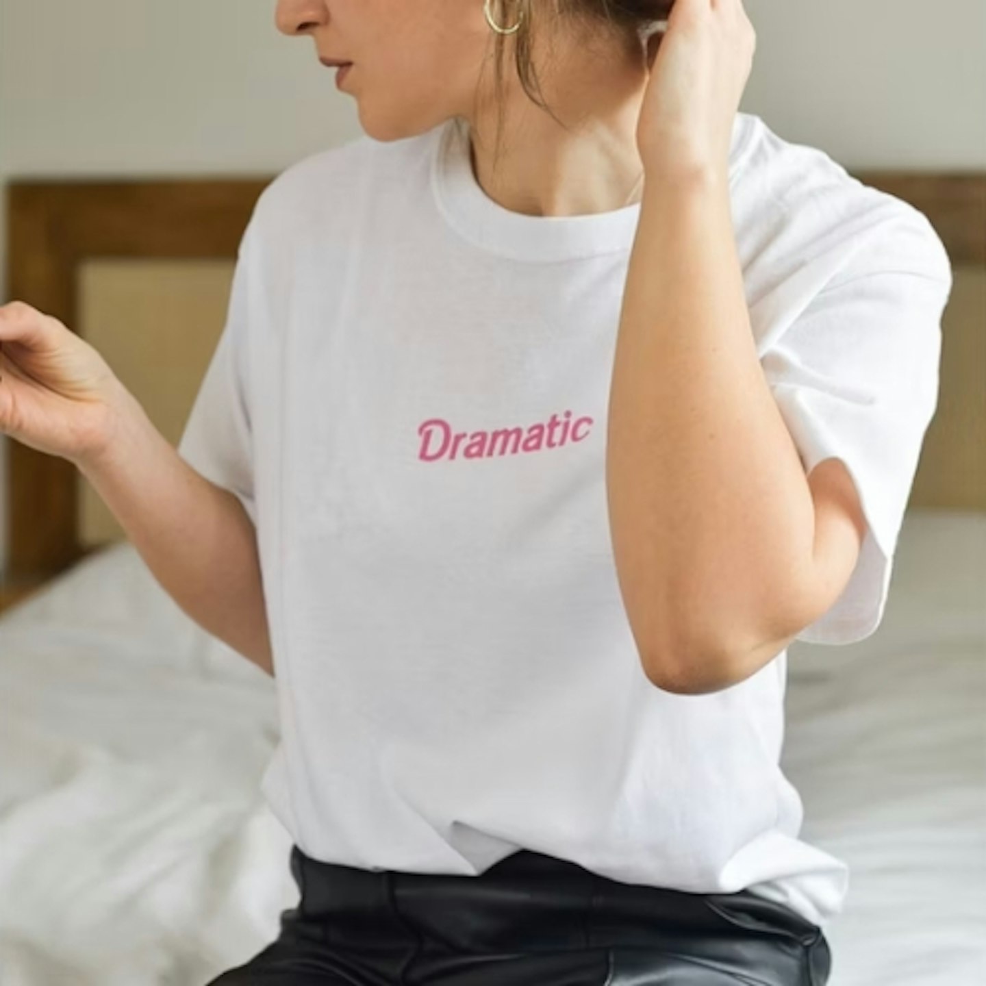 Slogan tee
