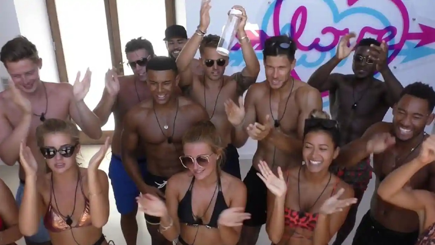 2018 Love Island cast looking excited in the villa