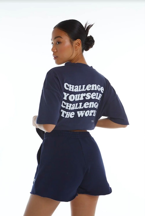 12 oversized gym tshirts that are made for leg day Shopping Heat