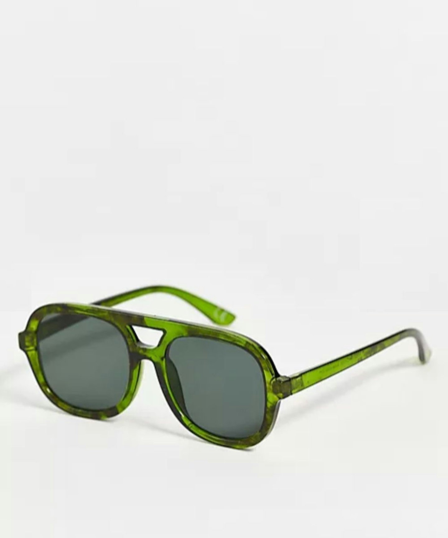 ASOS DESIGN Navigator Sunglasses in Dark Green