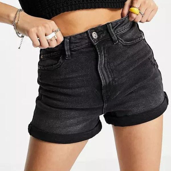 Shorts for small hot sale waist big hips