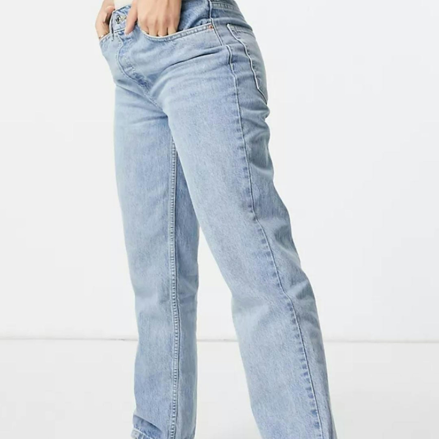 ASOS DESIGN Straight Leg Jeans in Lightwash