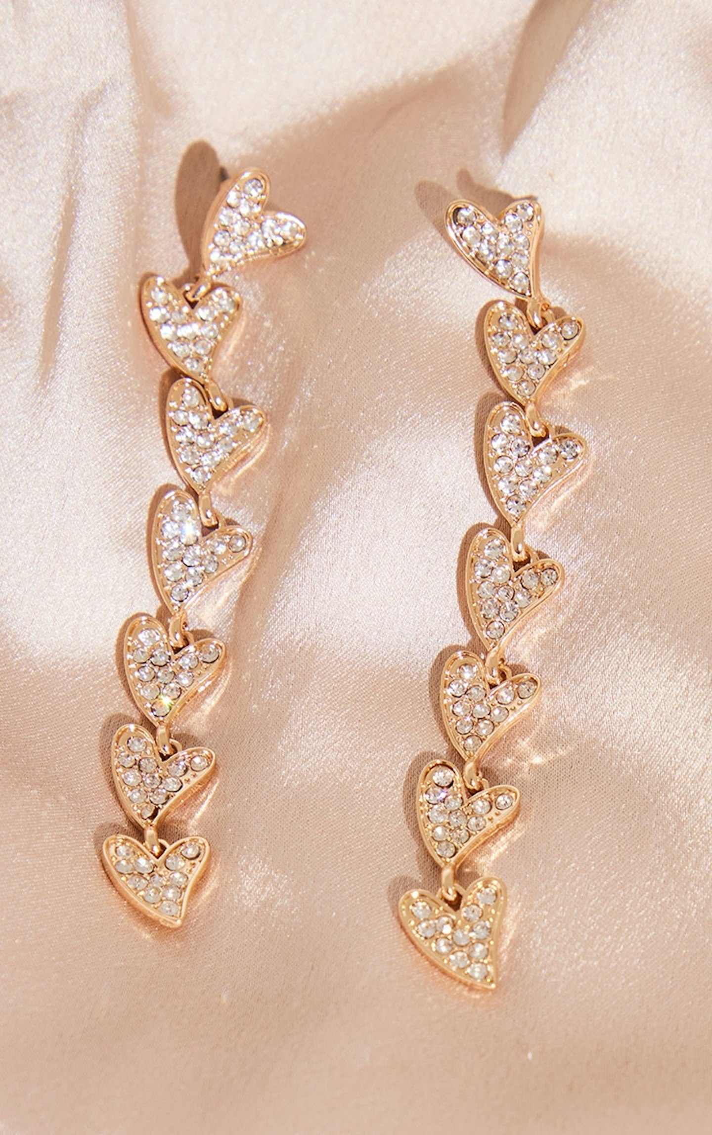 PrettyLittleThing small heart drop earrings