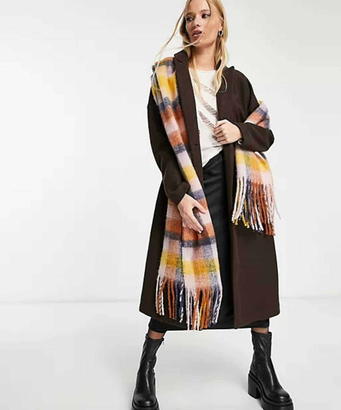 Only oversized soft tassel scarf in tonal check