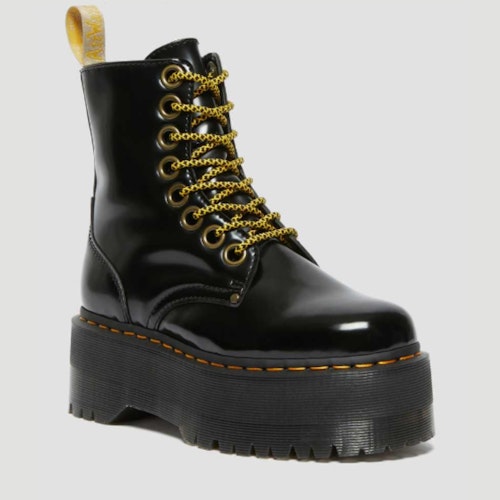 How to wear in your Dr. Martens: the ultimate guide | Shopping | Heat