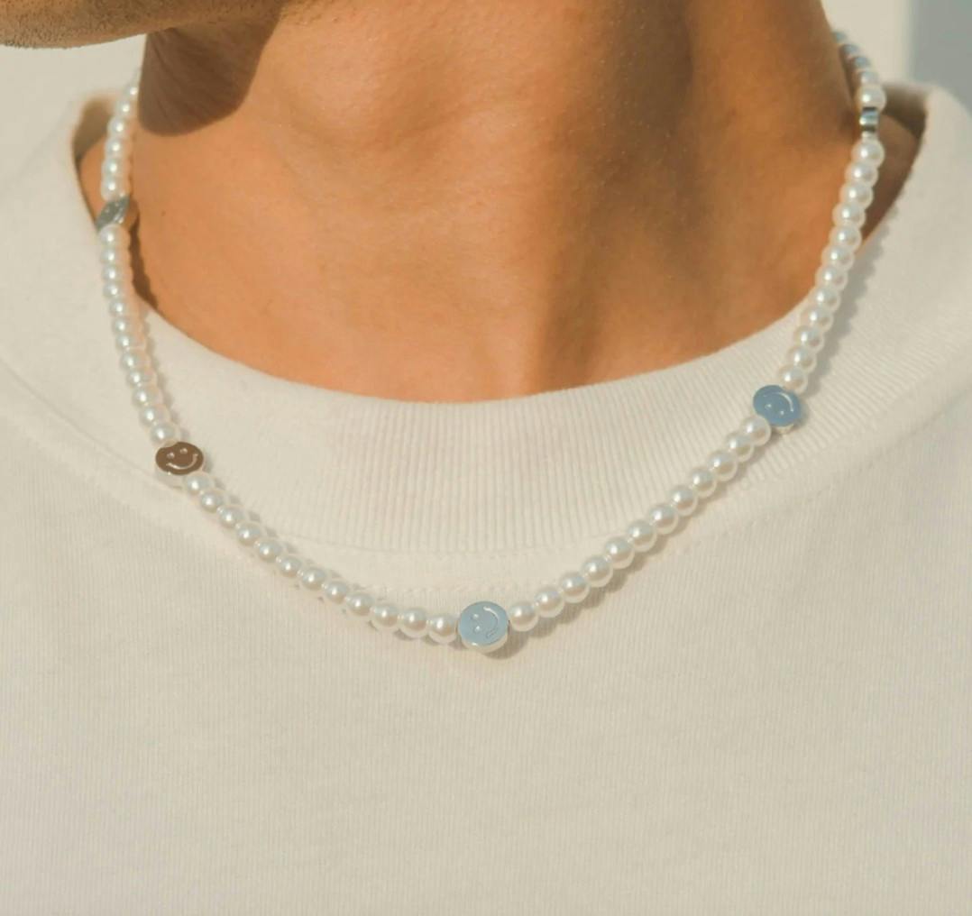 Why Love Islanders are all wearing Pearl necklaces 💧 #cernucci #jewel... |  TikTok