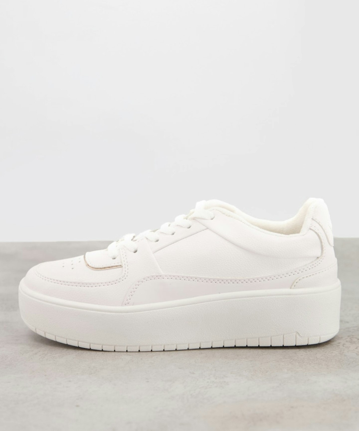 Adidas Originals Nizza Platform Trainers in White