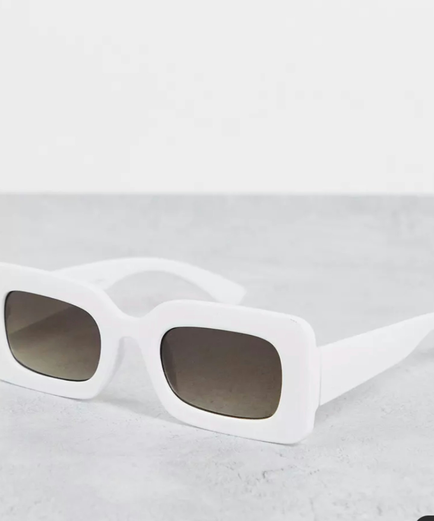 Pull&Bear Square Sunglasses With Contrast Black Lens in White
