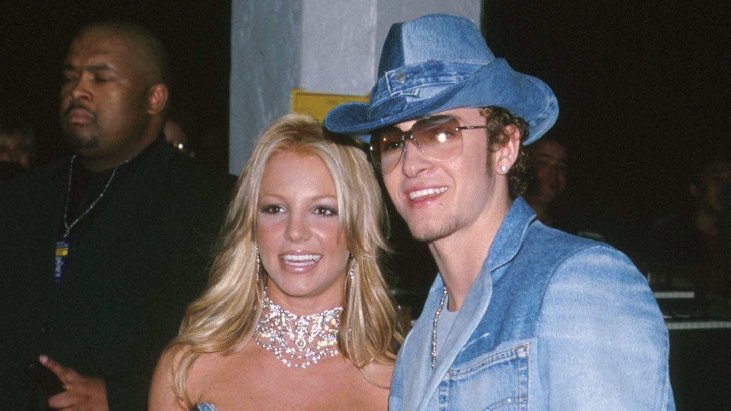 Britney Spears and Justin Timberlake at the 2000 American Music Awards