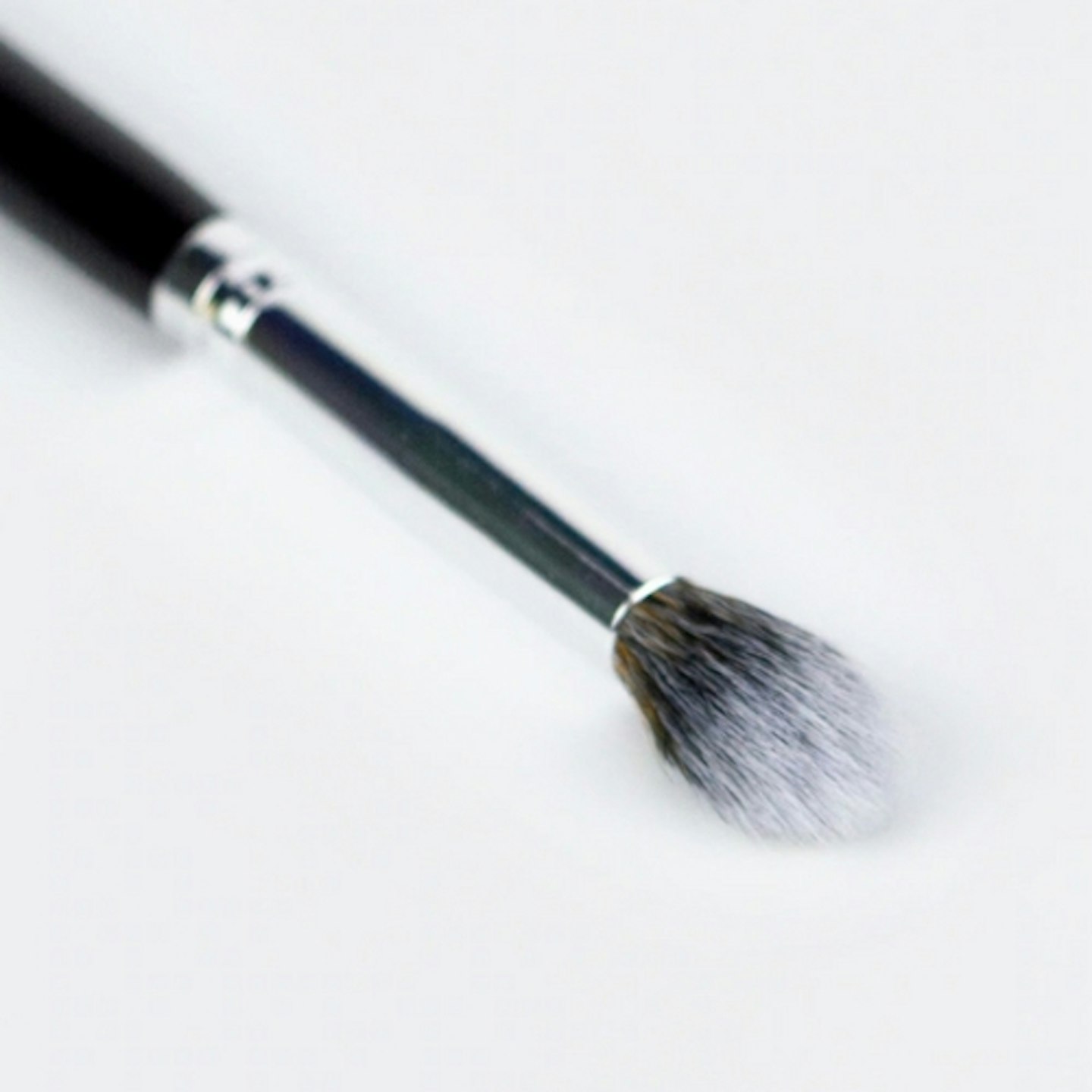 Peaches & Cream Black NO 10 Eye Blending Brush