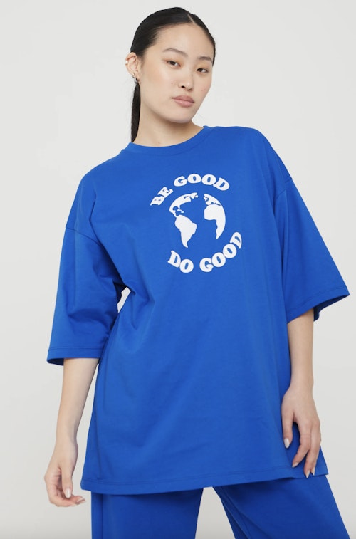 12 oversized gym tshirts that are made for leg day Shopping Heat