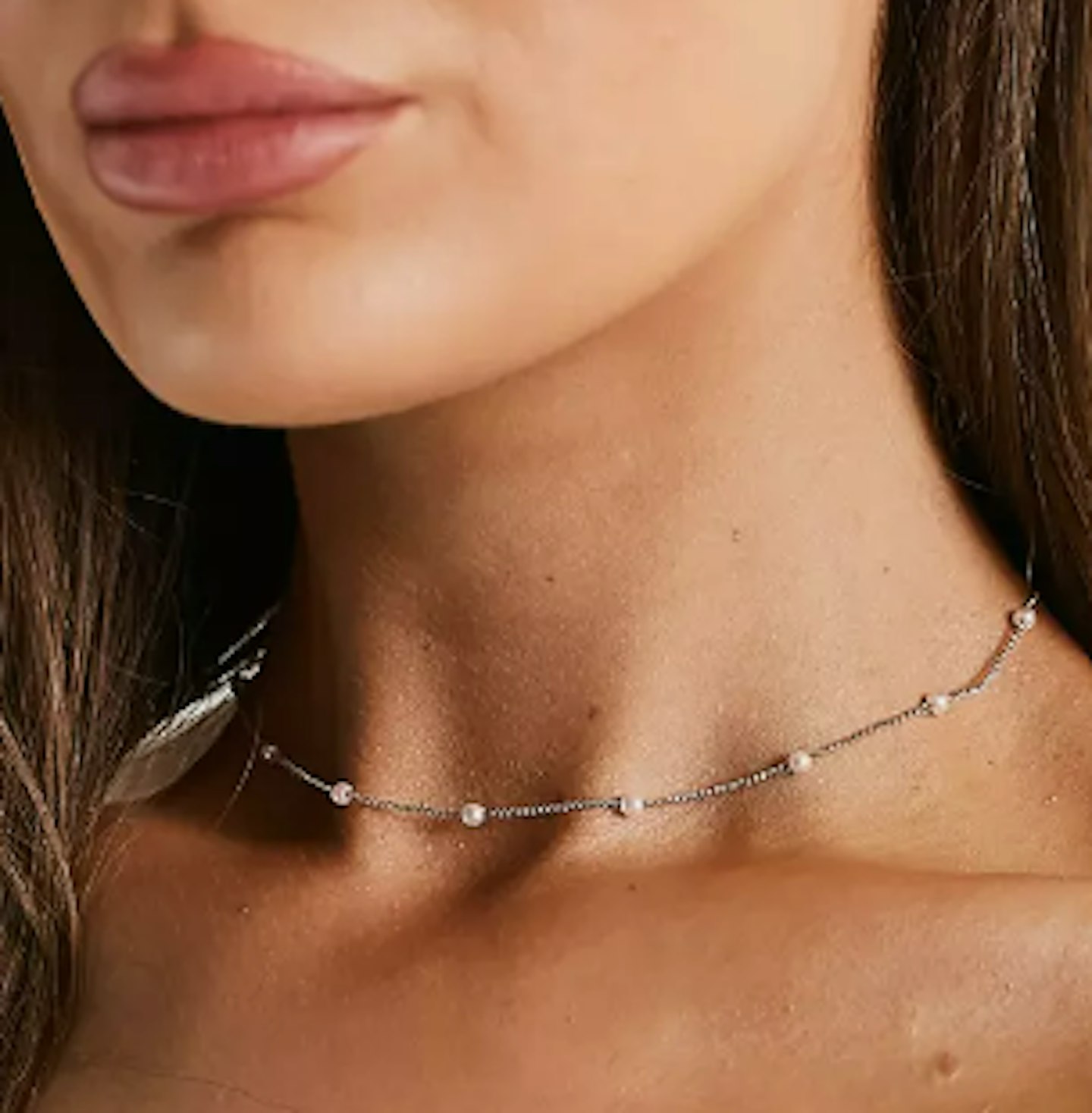 ASOS Design Short Pearl Choker