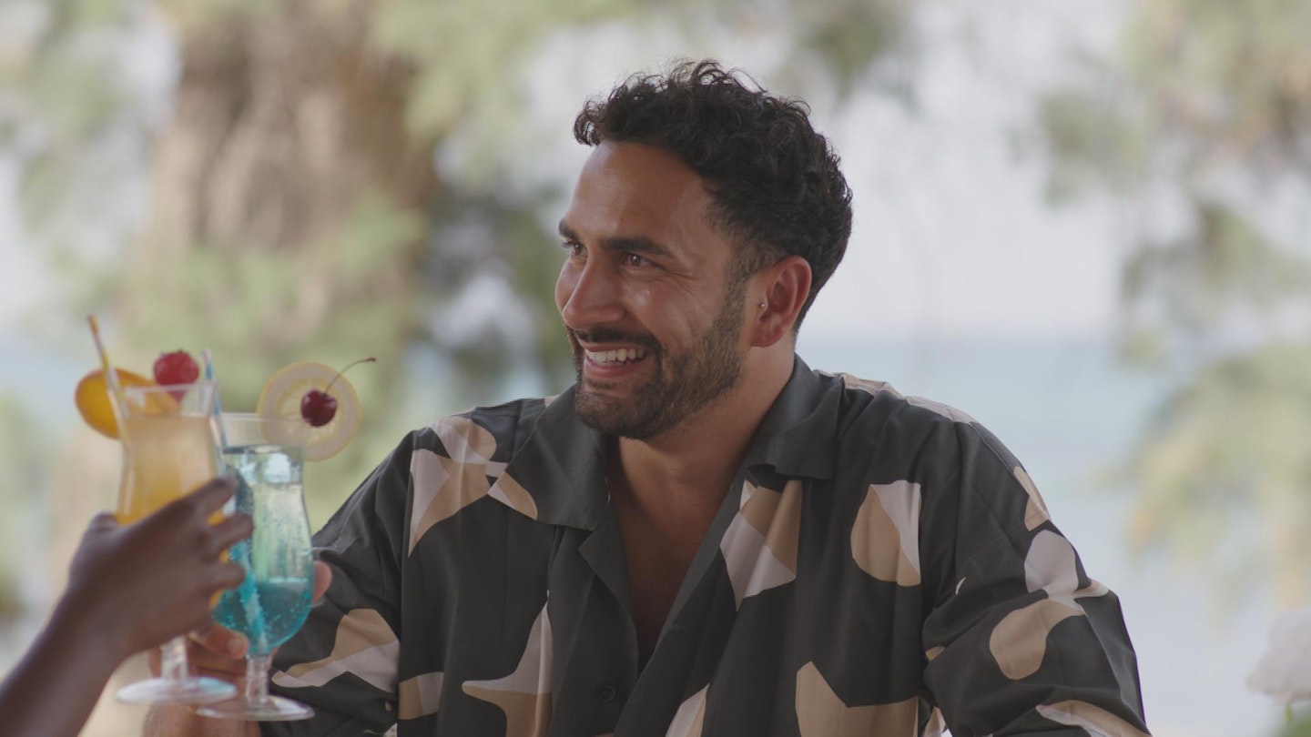 Lochan on a date with Whitney on Love Island