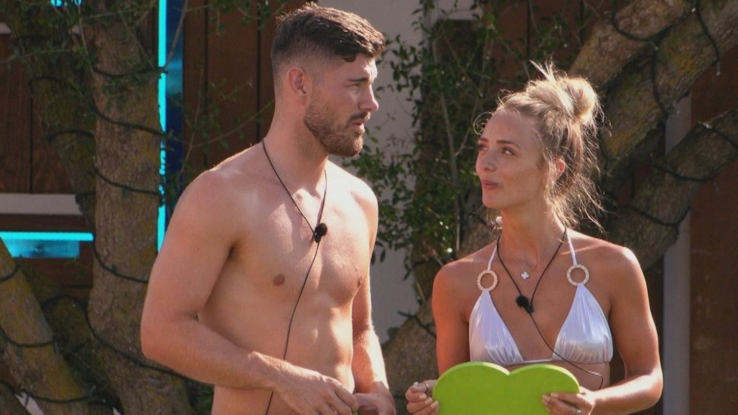 Scott and Abi on Love Island