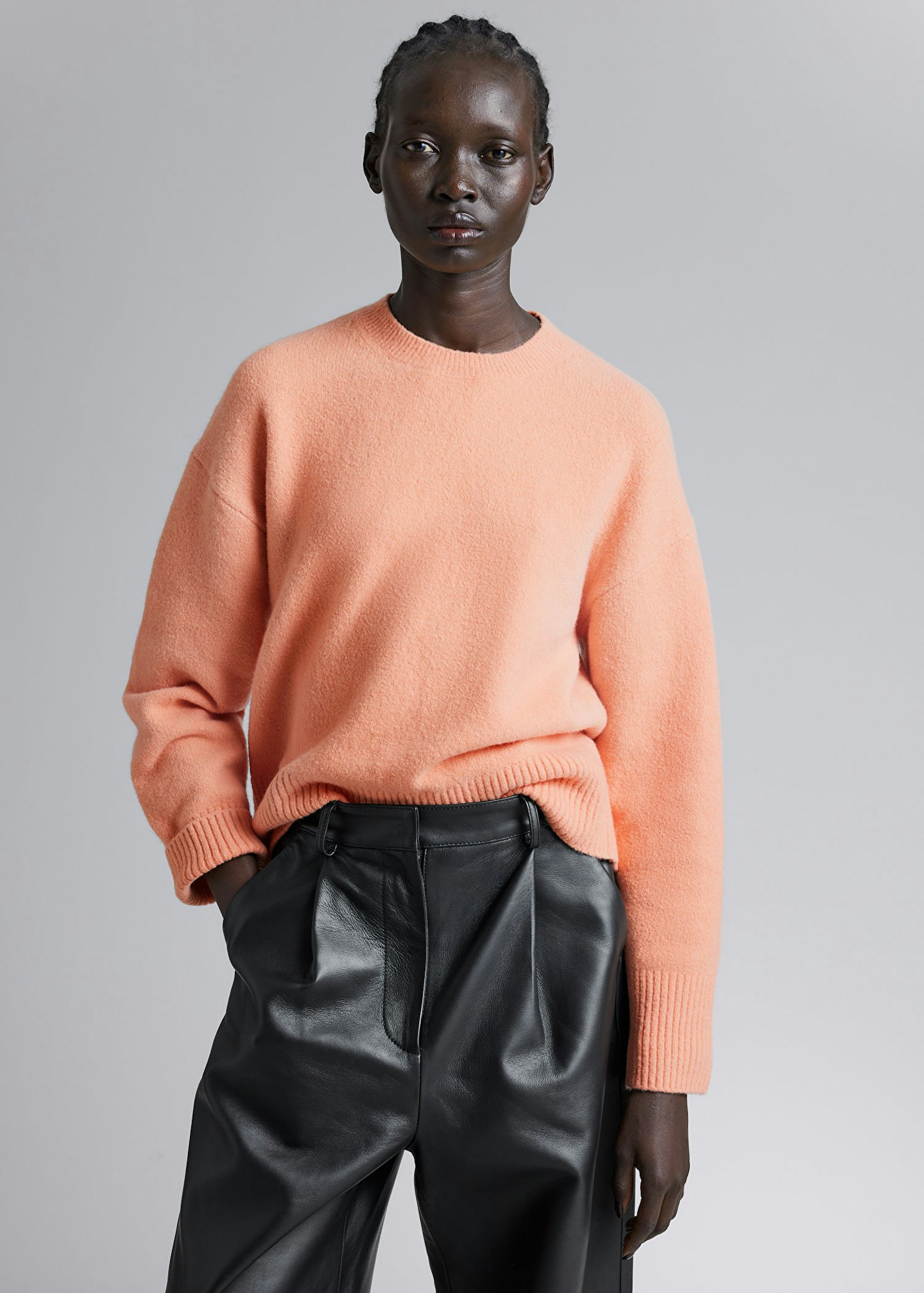 Peach fuzz colour & Other Stories Relaxed Knit Jumper