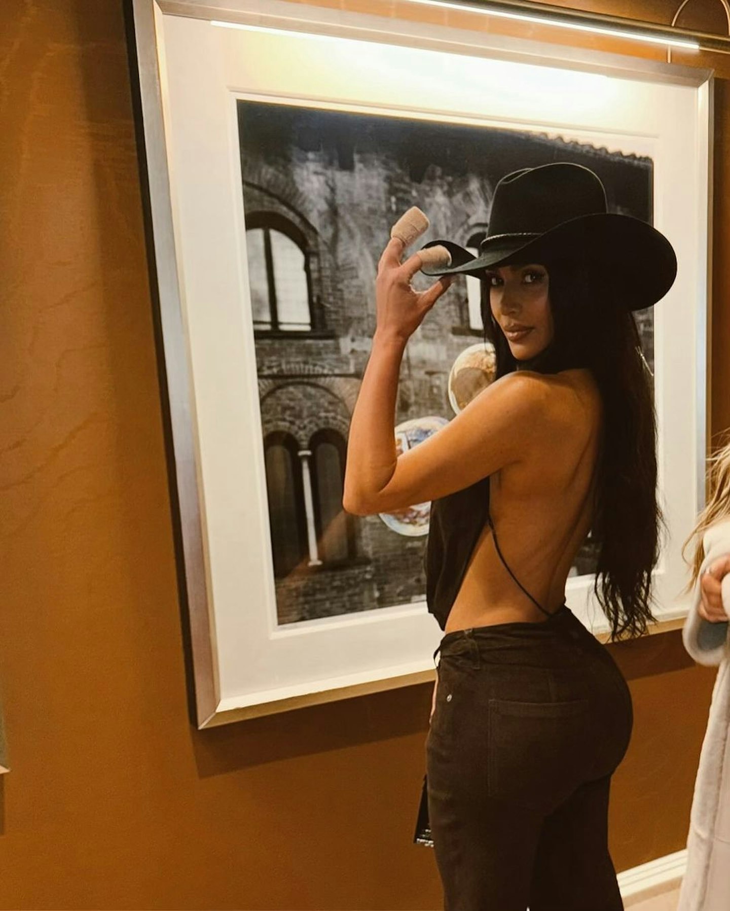 Kim Kardashian cowboy hat