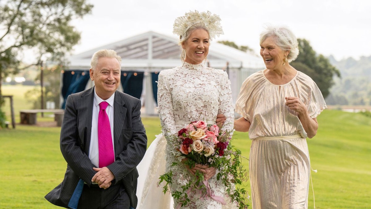 Everything You Need To Know About Married At First Sight Australias Lucinda Light Including 9477