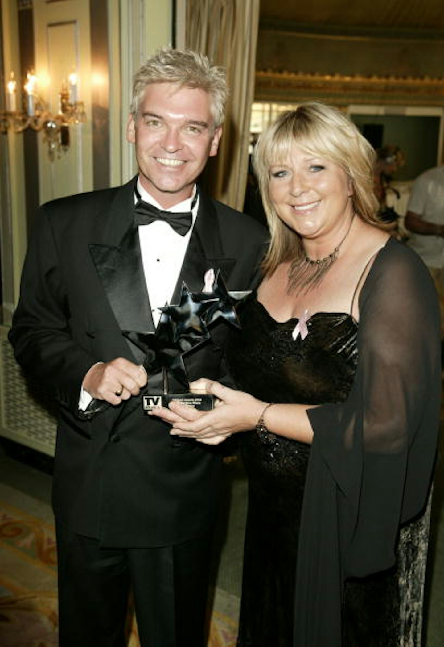 Fern Britton and Phillip Schofield at a TV awards ceremony in 2004
