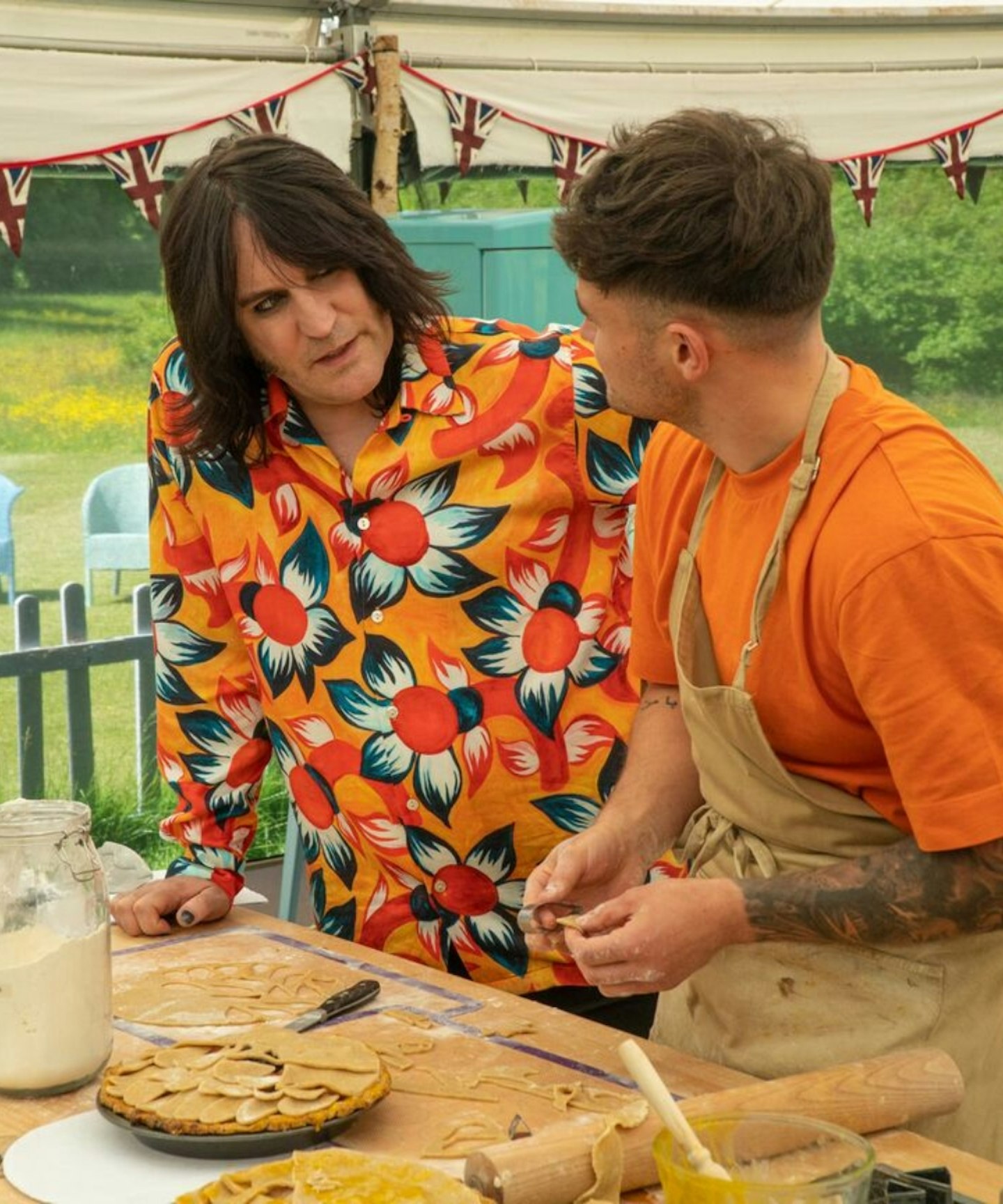 noel-fielding-shirts-bake-off-10