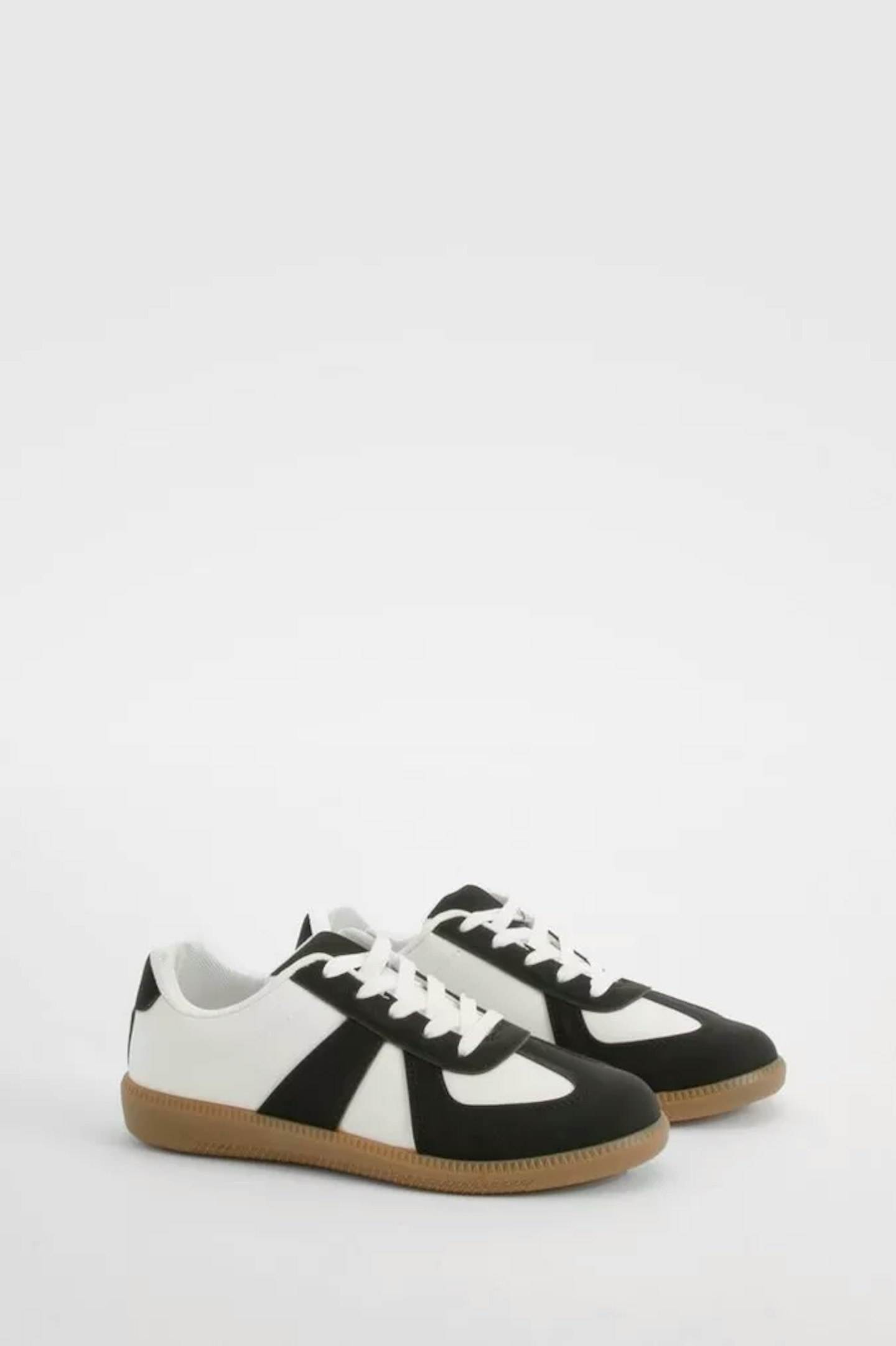 Boohoo Gum Sole Trainers