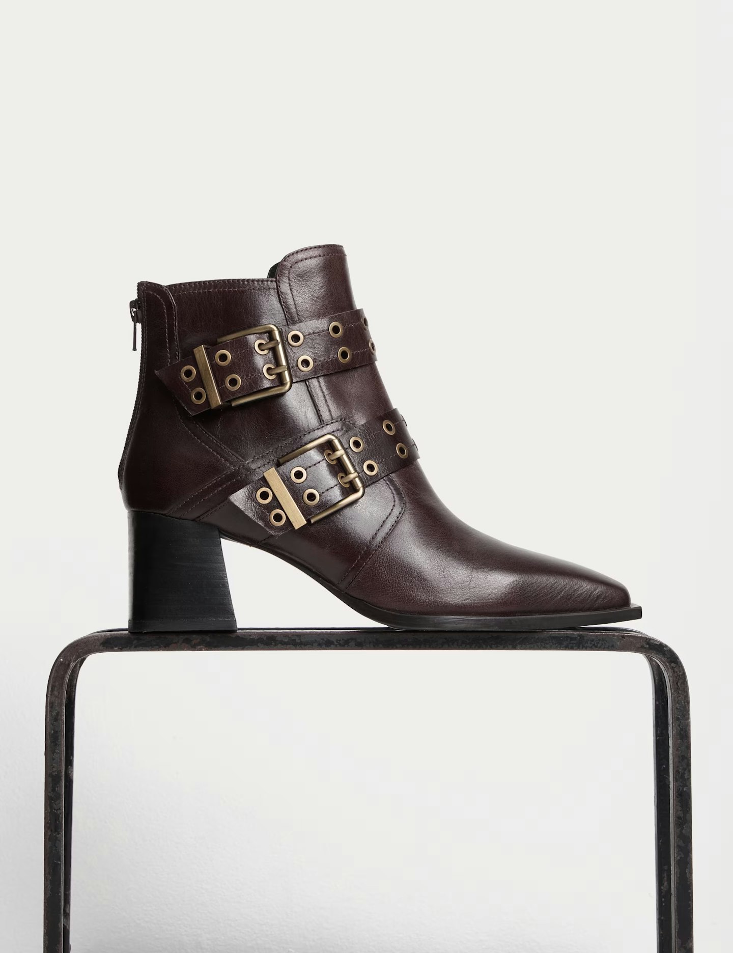 Leather buckle detail block heel ankle boots