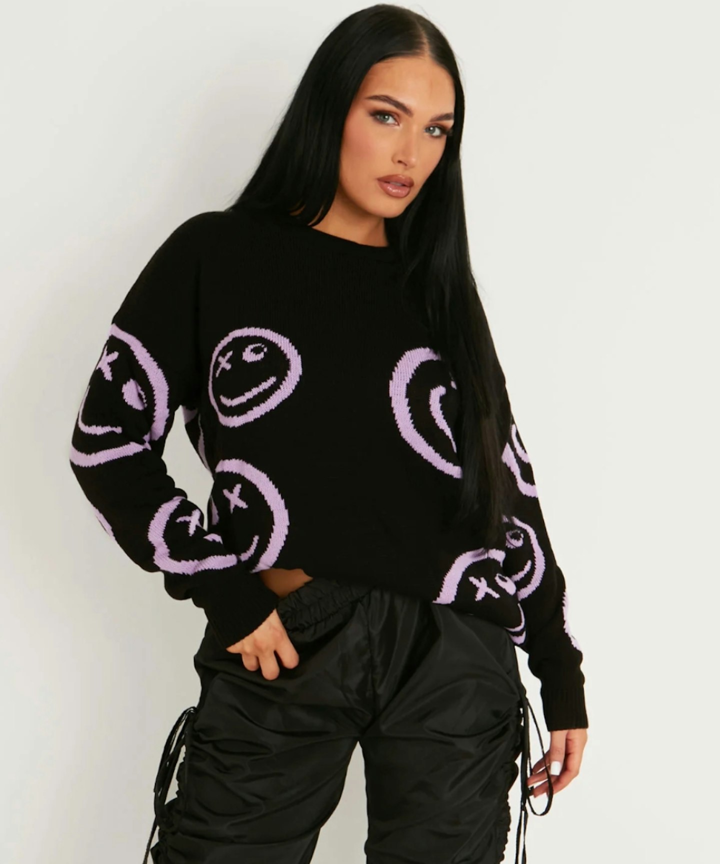 MissyEmpire, Cleo Oversized Smiley Face Knitted Jumper