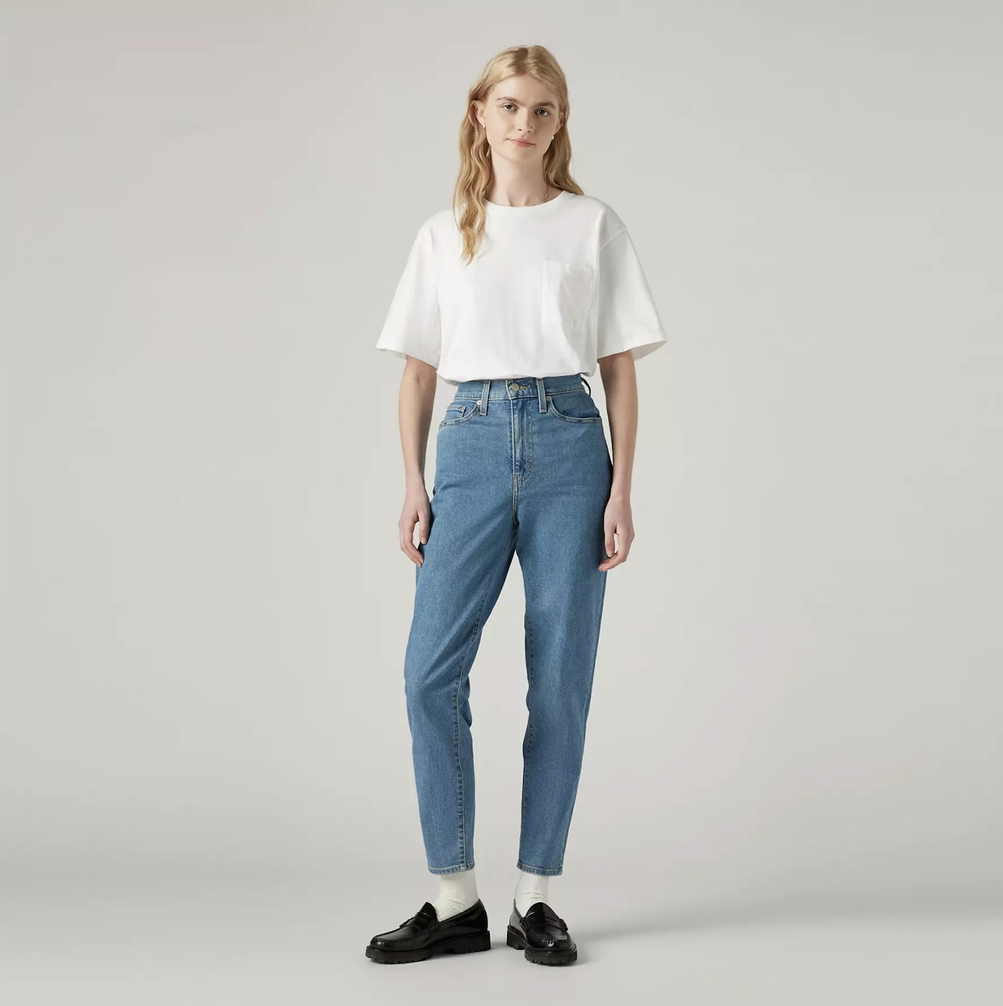 Levis High-Raise Mom Jeans