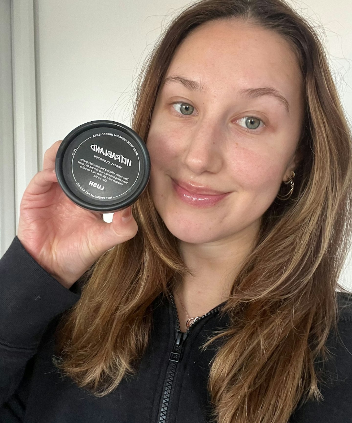 Christina tries Lush ultrabland cleanser