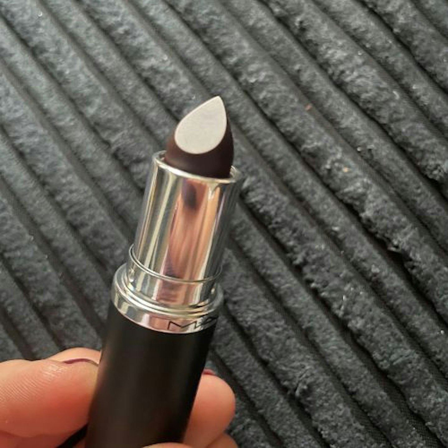 MACximal Sleek Satin Lipstick in Cyber