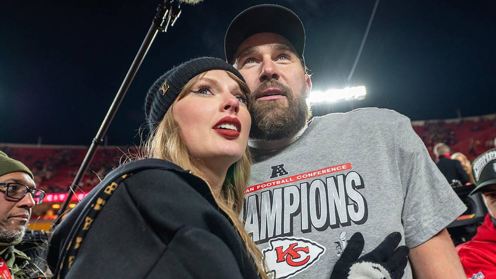 Taylor Swift and Travis Kelce panic over their future