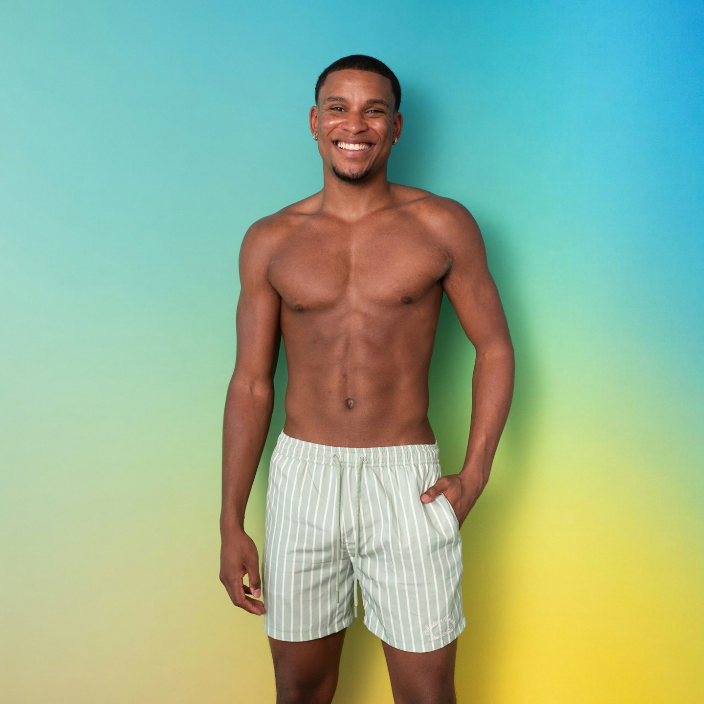 love island cach