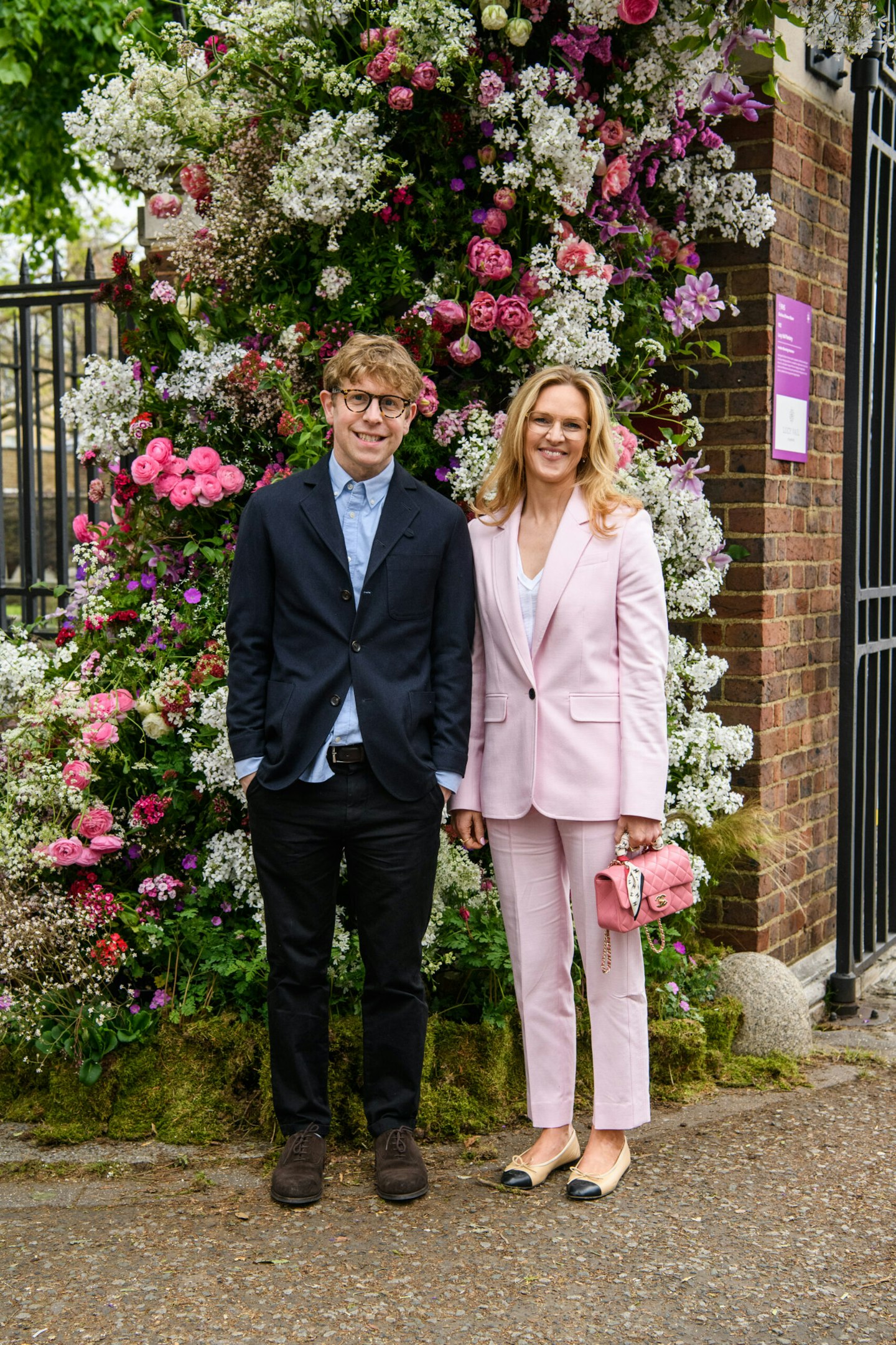 Josh Widdicombe and his, wife Rose