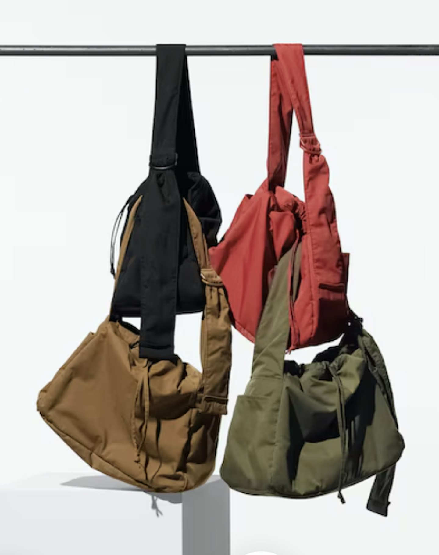 Uniqlo soft padded bag