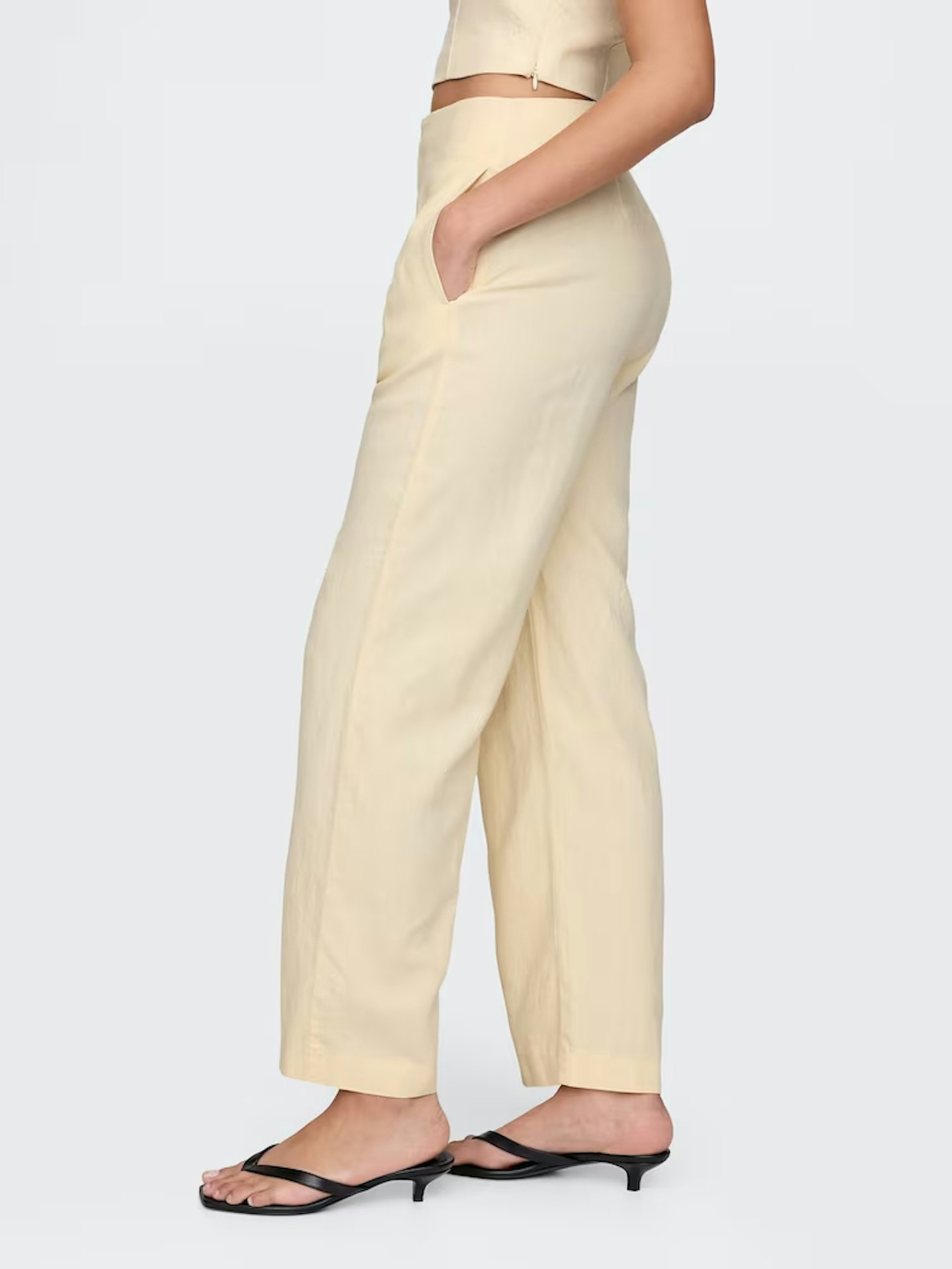 Gap butter yellow linen trousers