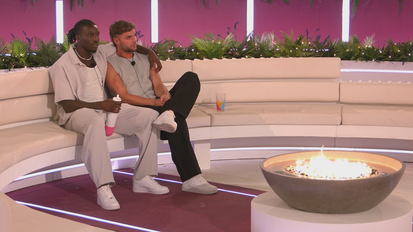 Dejon and Harry on Love Island