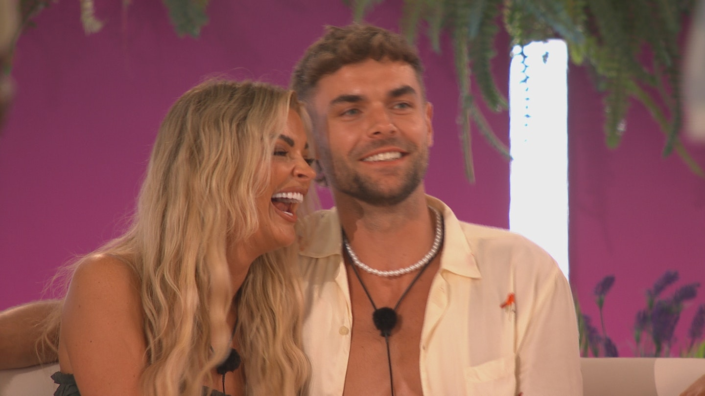Helena and Harry on Love Island