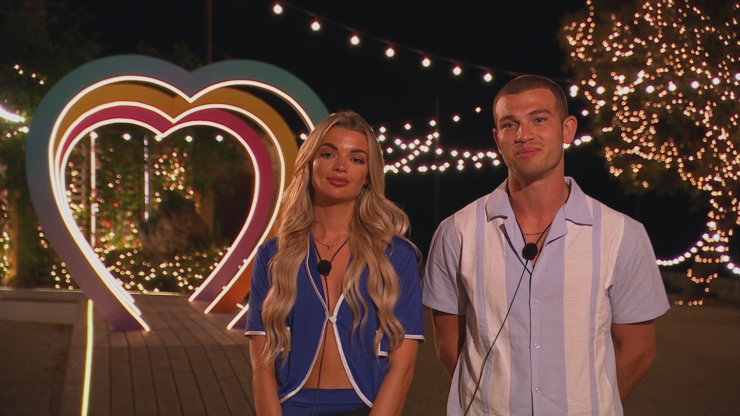 Helena and Blu have been dumped from the villa