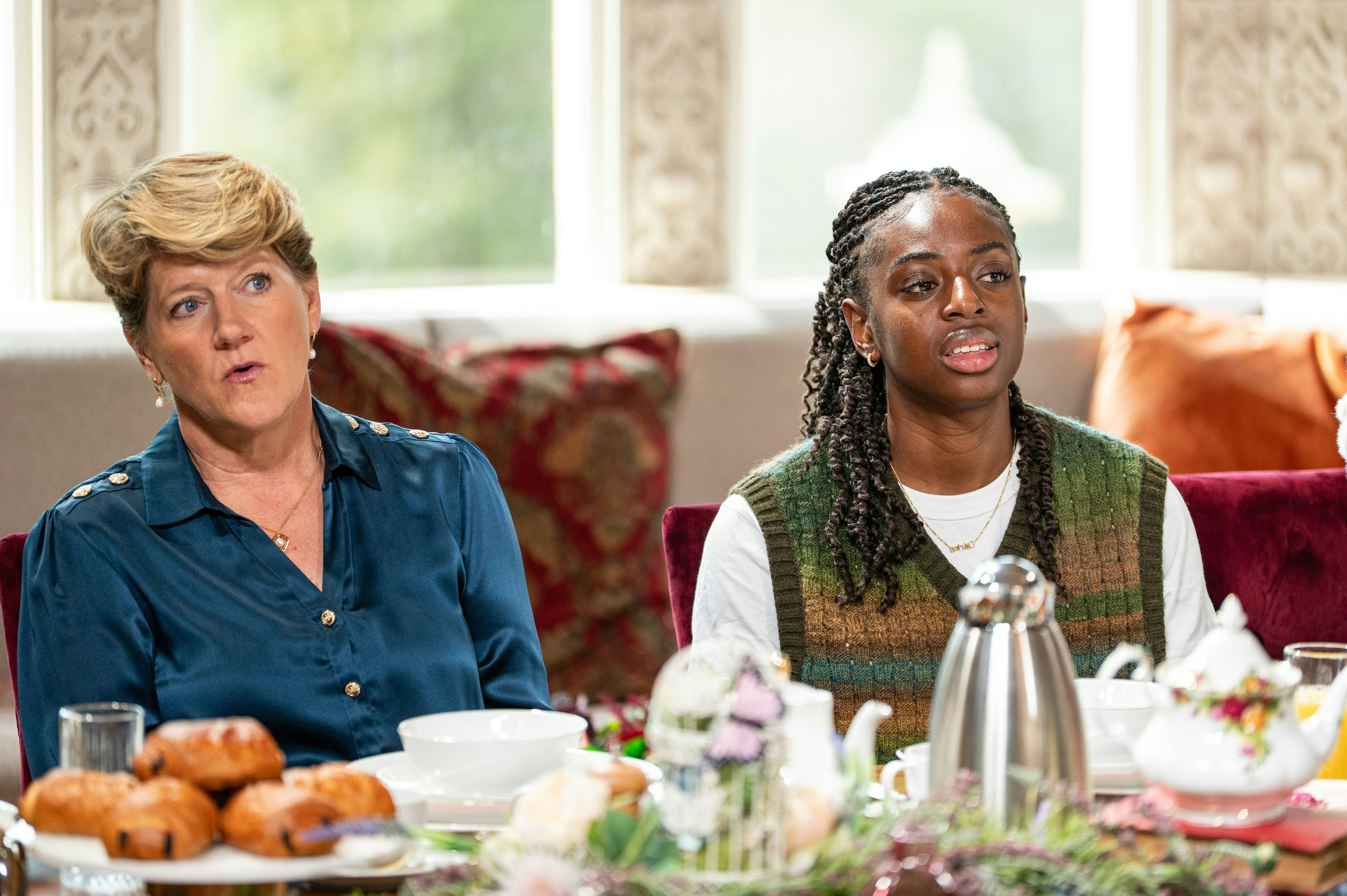 Clare and Cat at breakfast