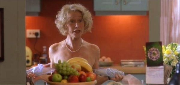 This is how celebrity nudists arrange their fruit